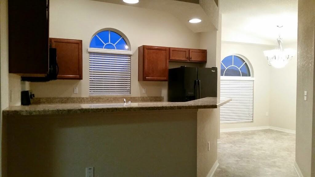 800 Overlook Grove Dr - Photo 2 of 10