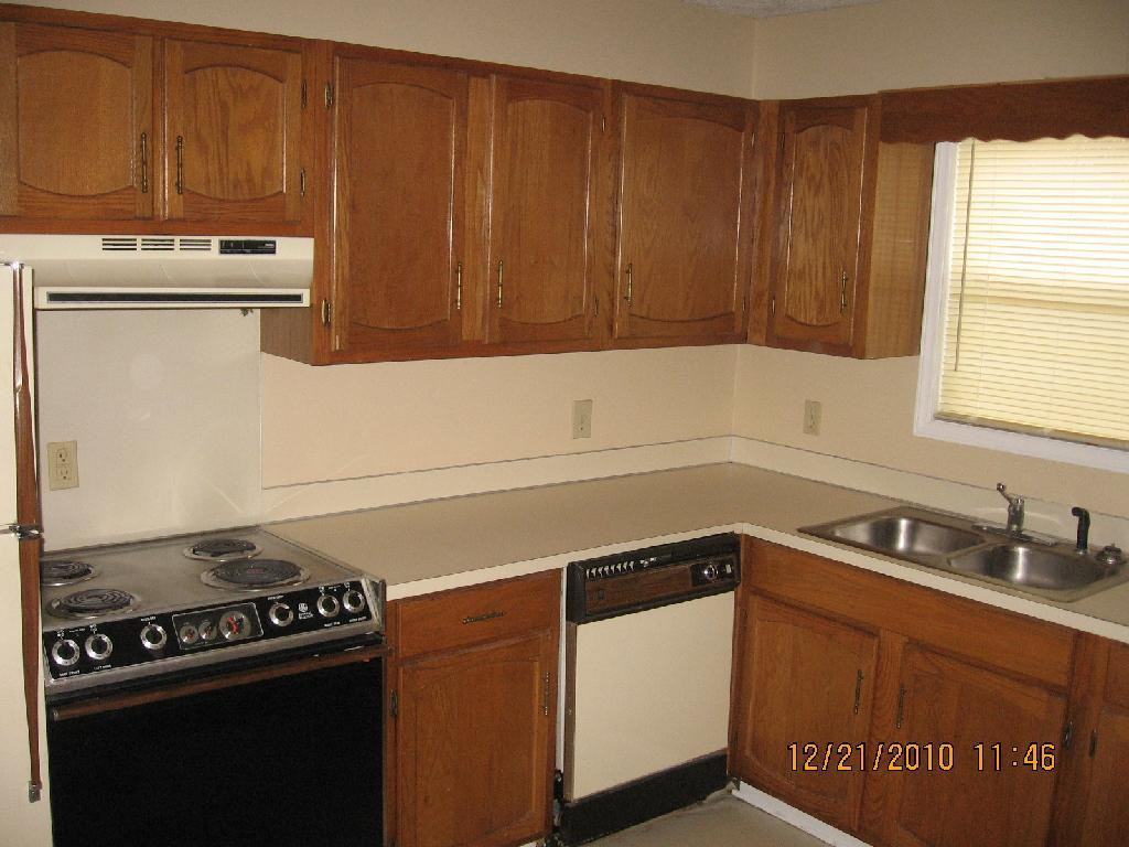 255 N 3Rd St - Photo 4 of 5