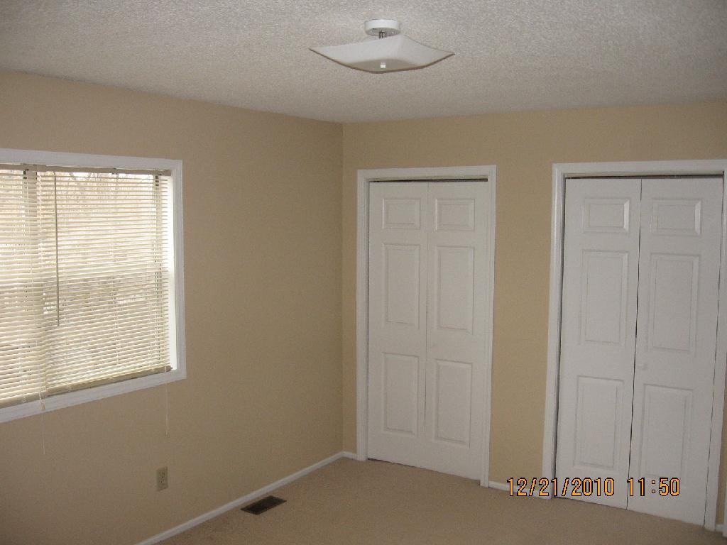 255 N 3Rd St - Photo 5 of 5