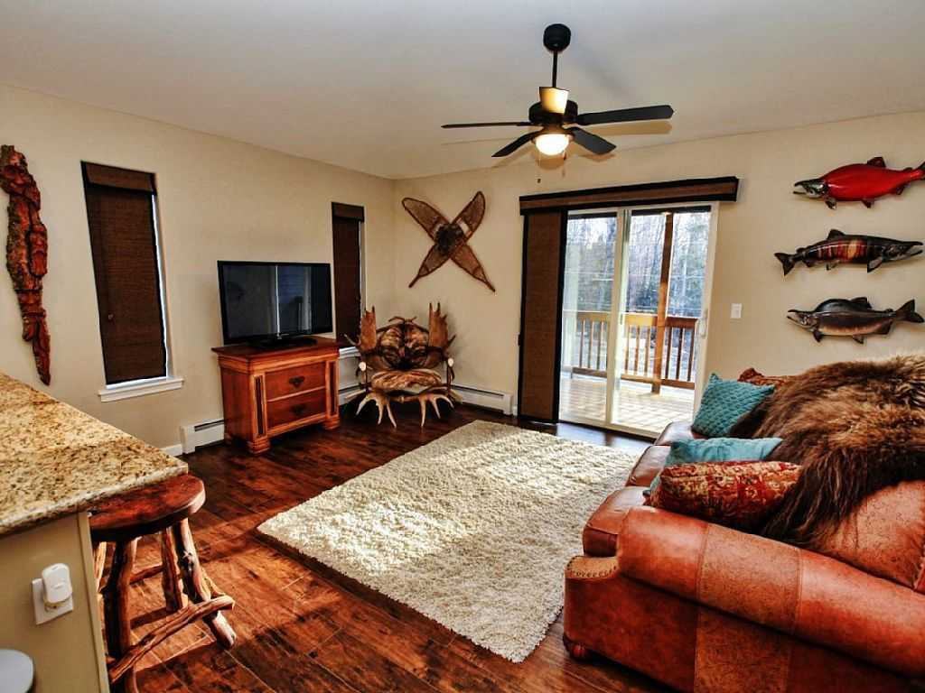 1031 Caulkins St - Photo 2 of 6