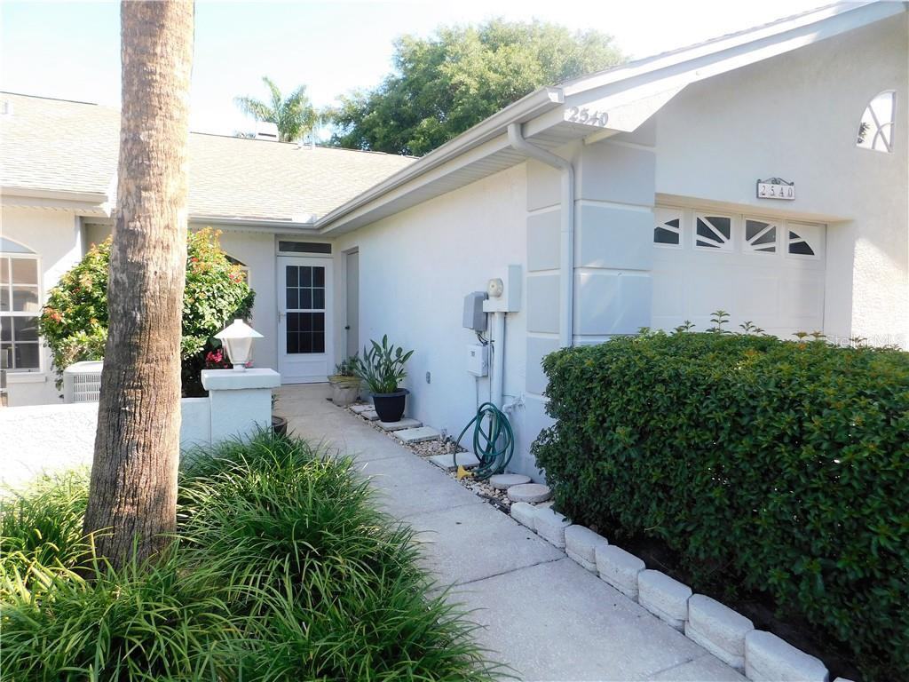 2540 Pine Cove Ln - Photo 3 of 20