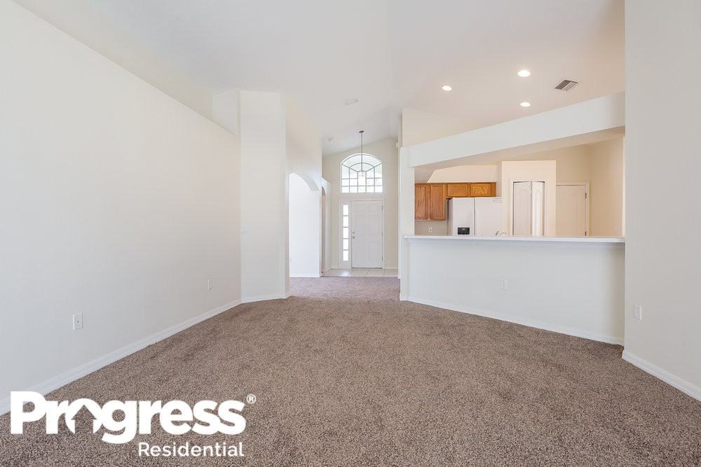 7550 Merchantville Cir - Photo 3 of 17