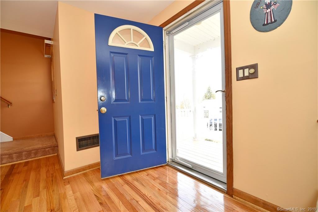 16 Williams Rd - Photo 2 of 36