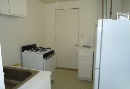 616 High Street #3 - Photo 4 of 5