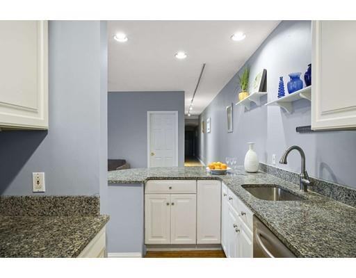 366 West Broadway #1 - Photo 3 of 21