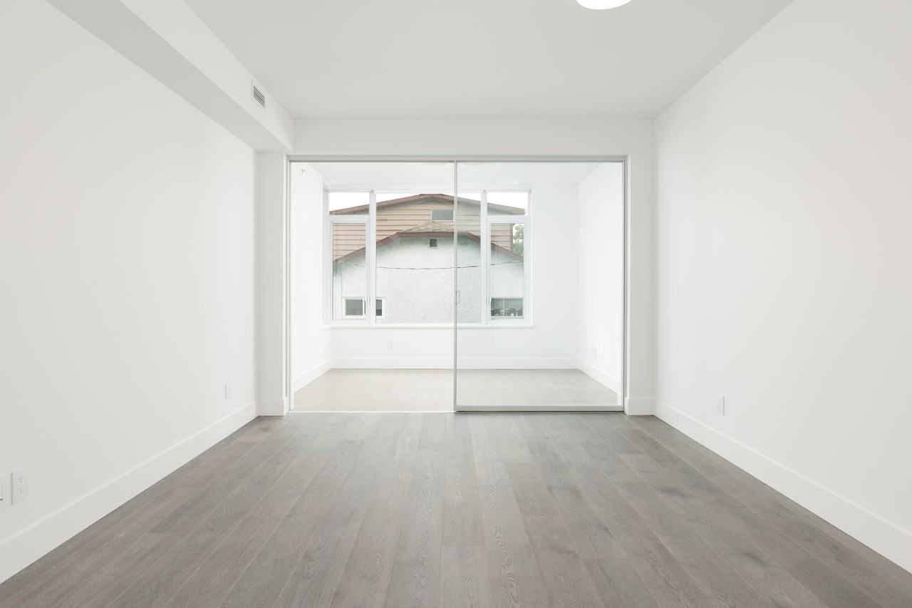 6333 West Boulevard 2110 - Photo 2 of 9