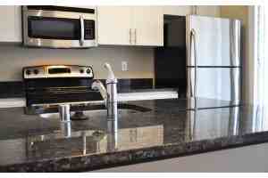 Markham Apartments - Photo 3 of 8