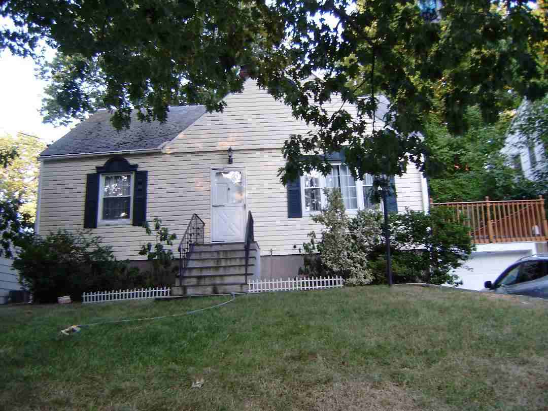 52 Iroquois Ave. - Photo 2 of 14