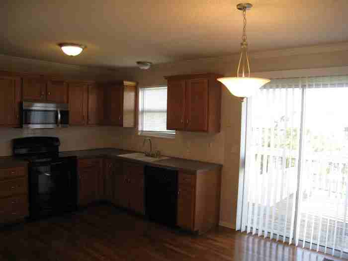 220 NW 112 Terrace - Photo 3 of 19