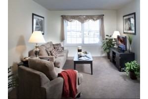 Richmond Vista at Manchester - Photo 3 of 9