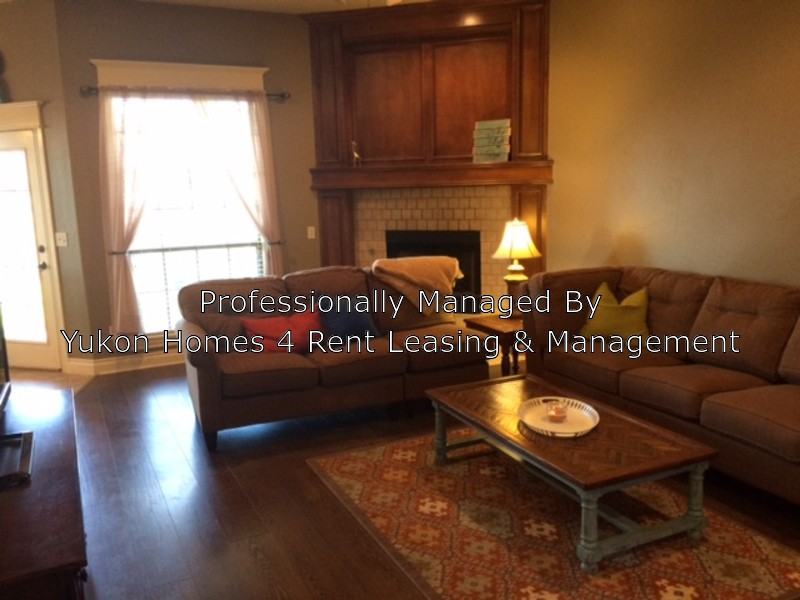 10213 SW 25th St - Photo 3 of 22