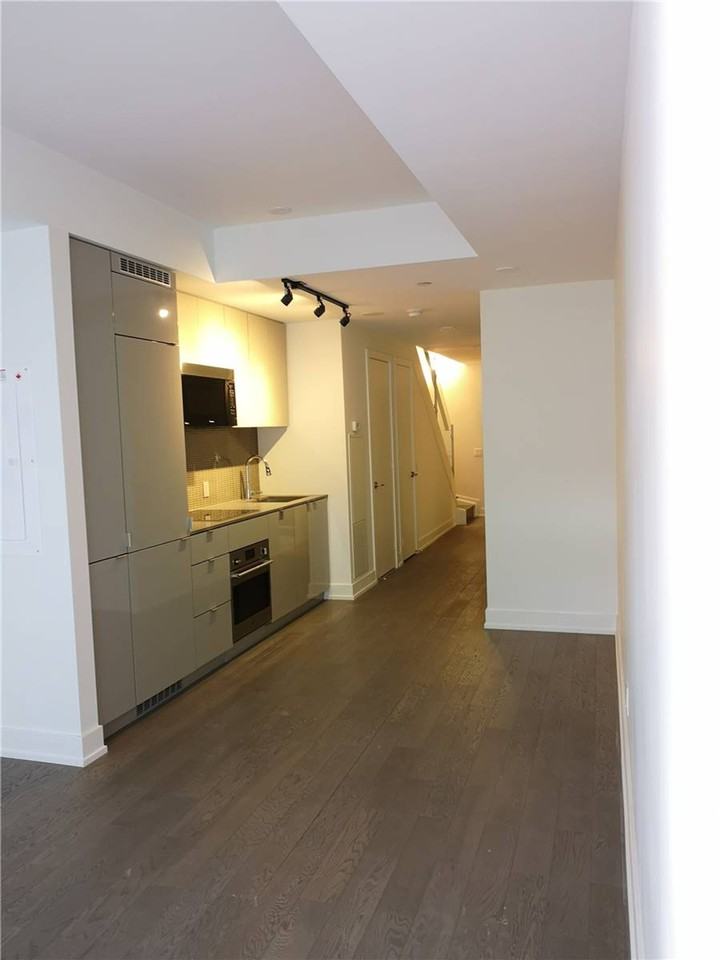 7 Grenville Street #51