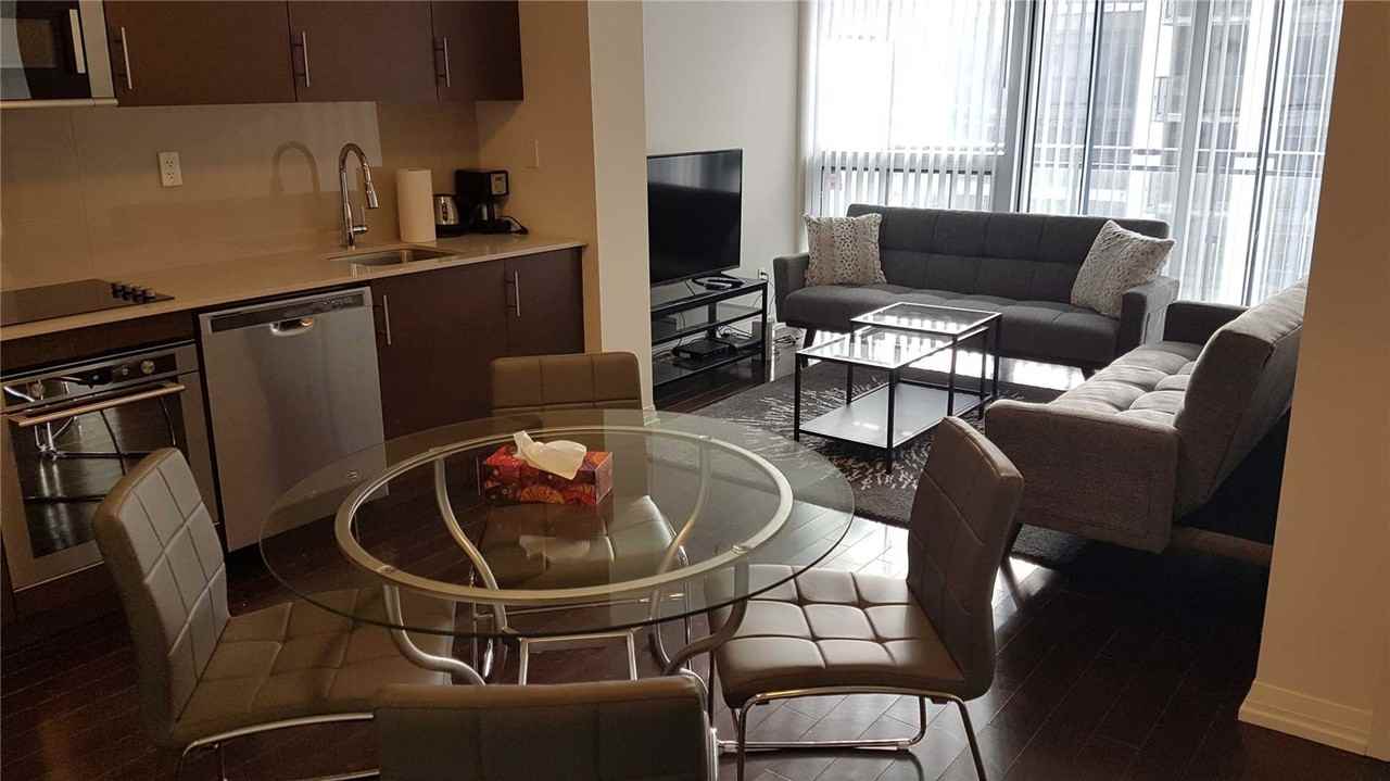 460 Adelaide Street East #18