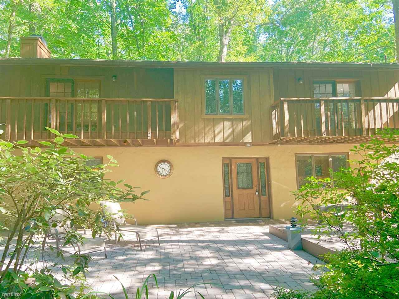 14701 Triadelphia Mill Rd - Photo 2 of 35