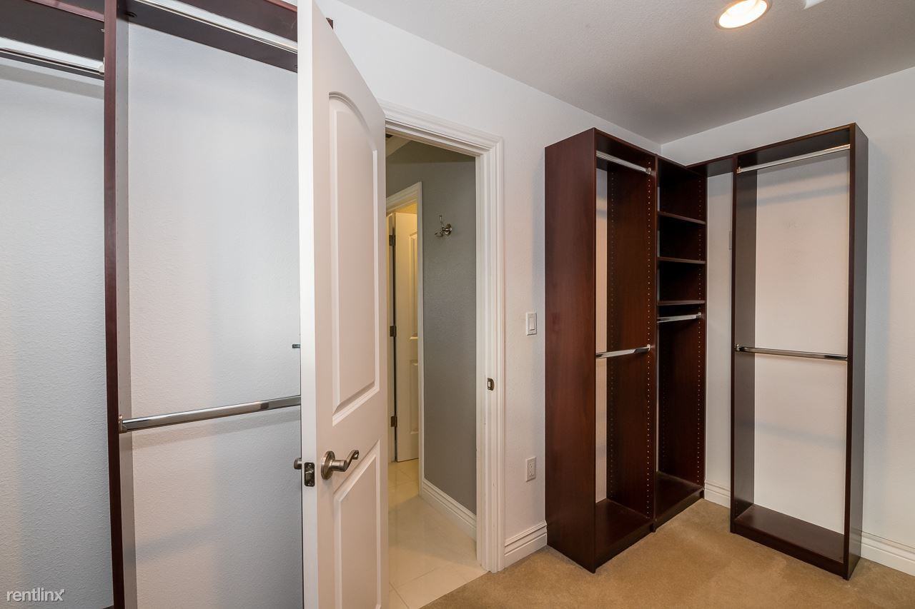 Mir Haus Apartments Blackfield Dr, Benton St, Santa Clara, Santa