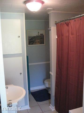 2359 E Grand River Ave - Photo 3 of 6