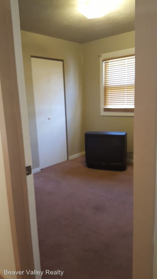 1316 3rd St - Photo 2 of 26