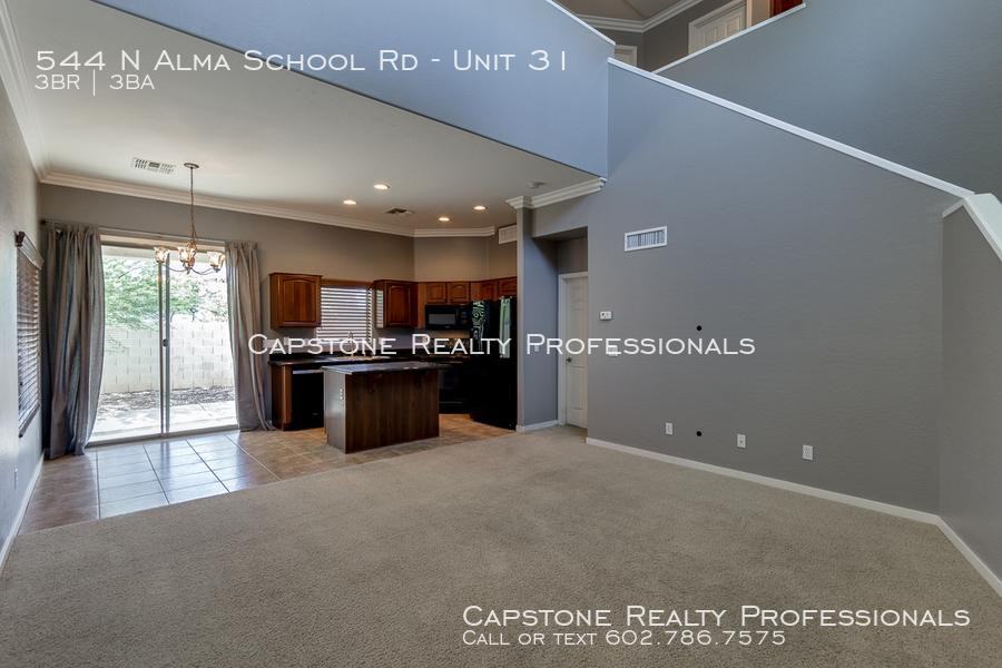 544 N Alma School Rd