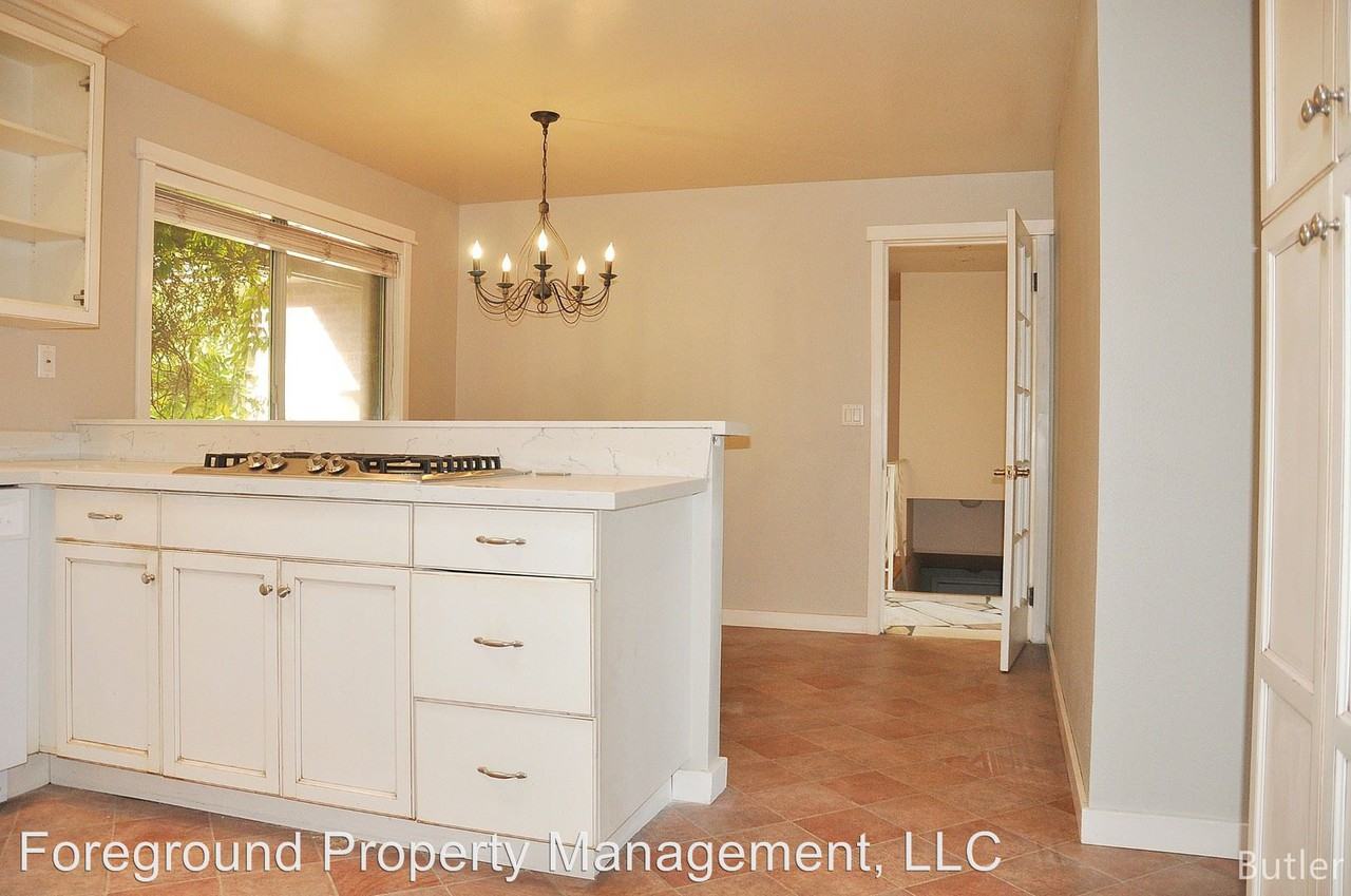 2040 128th Ave SE - Photo 2 of 28