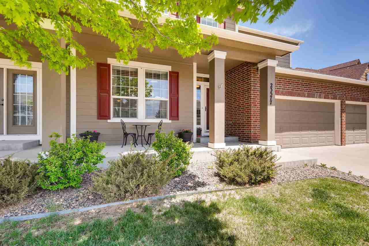 23577 Branston Ln - Photo 3 of 38