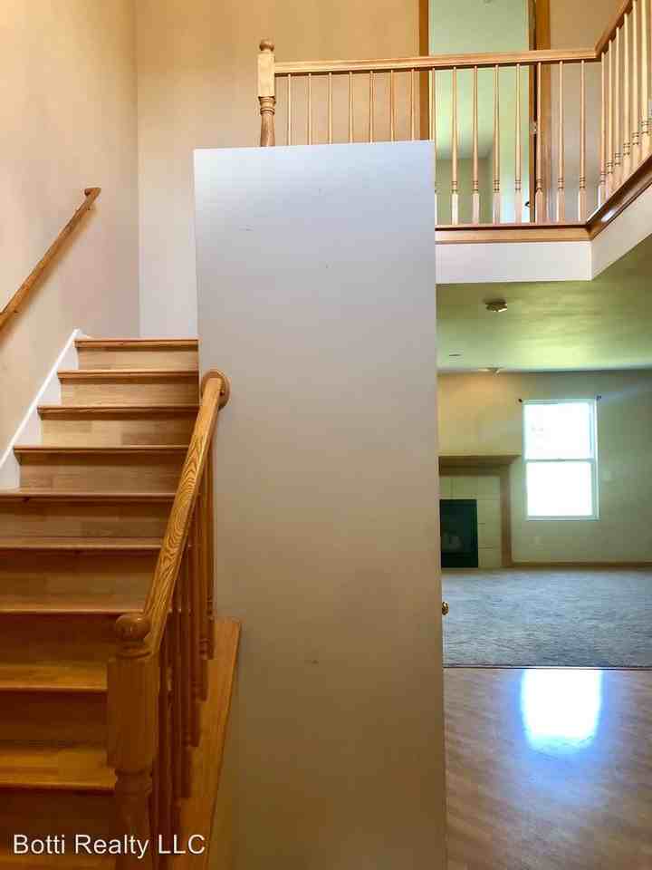 4901 Prairie Rose Dr #41 - Photo 2 of 16