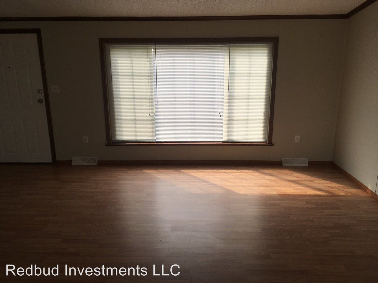 403 Redbud Ct - Photo 2 of 17