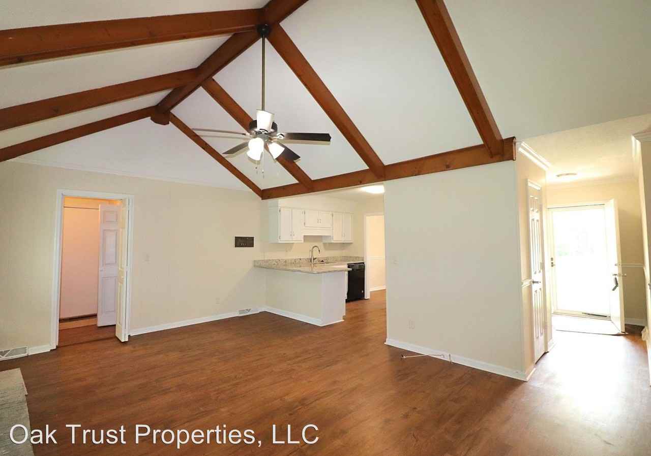 915 Aleppo Dr - Photo 3 of 28