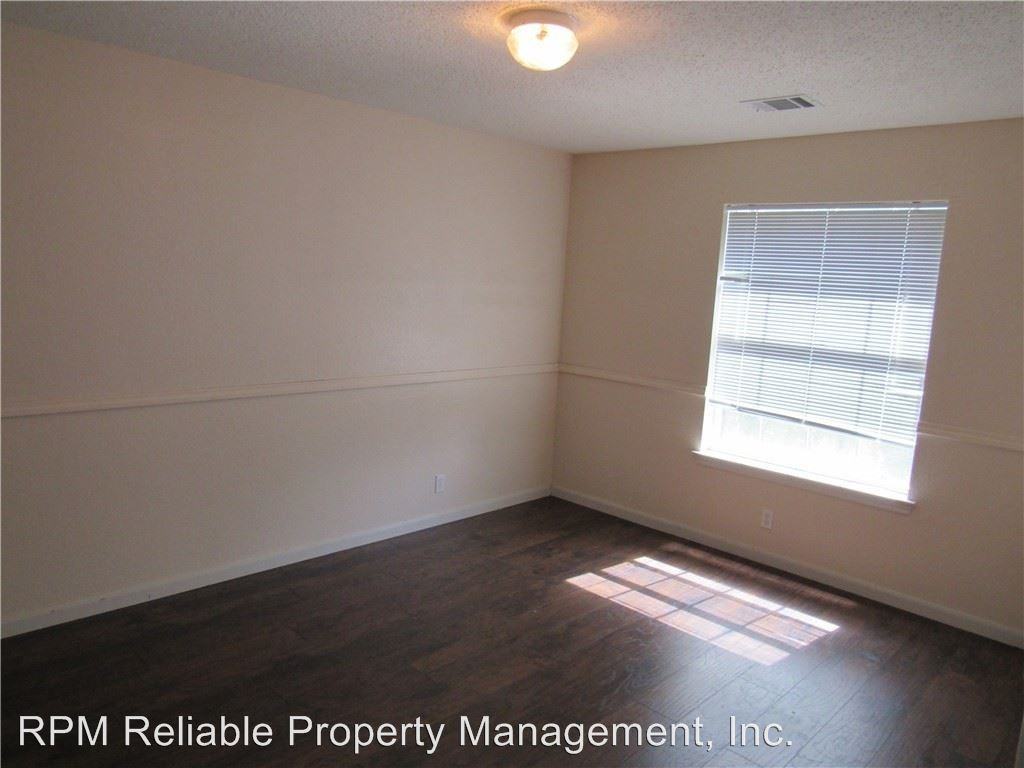 17001 Copperhead Dr - Photo 2 of 14