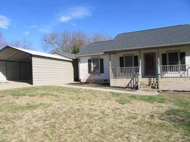 207 E Taylor St - Photo 2 of 19