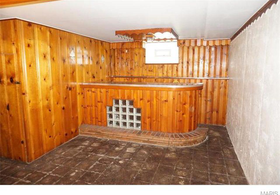 729 Alleghany Ave - Photo 2 of 6