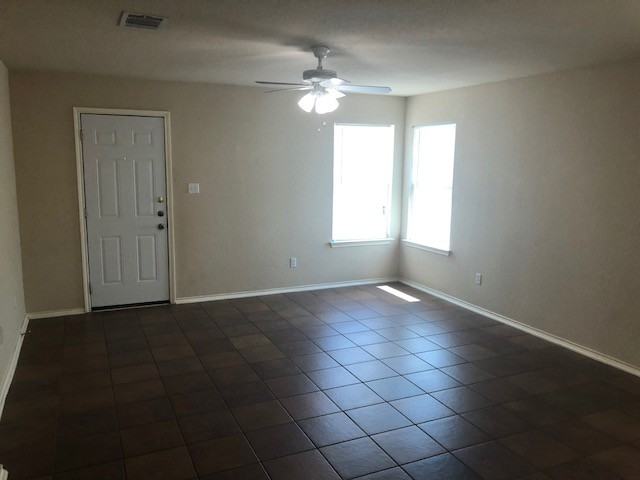 332 Liberty St - Photo 7 of 12