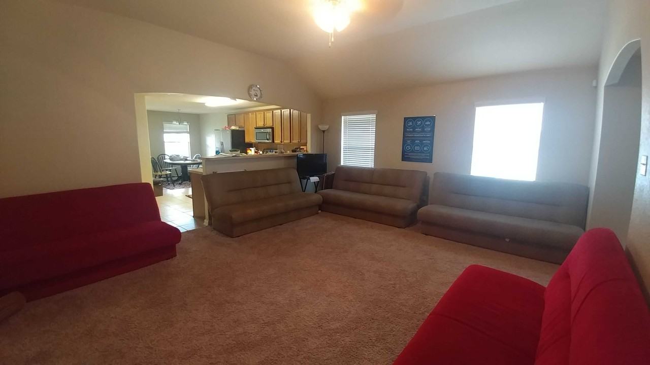 5718 Grosmont Ct - Photo 2 of 11