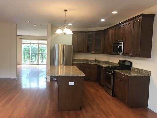 2583 Waterbury - Photo 3 of 11