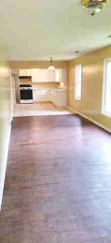 37782 N Watts Ave - Photo 2 of 18