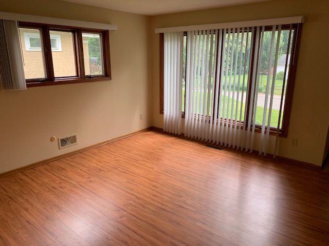 709 16th Avenue N - Photo 3 of 15