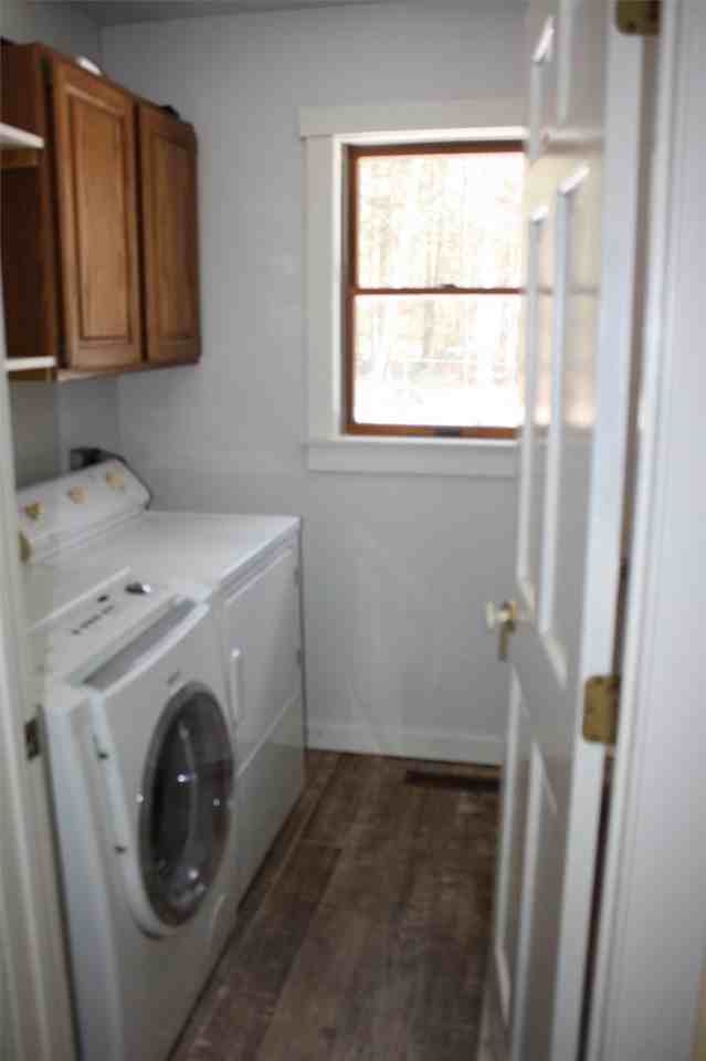 82 South Plain Road - Photo 3 of 11