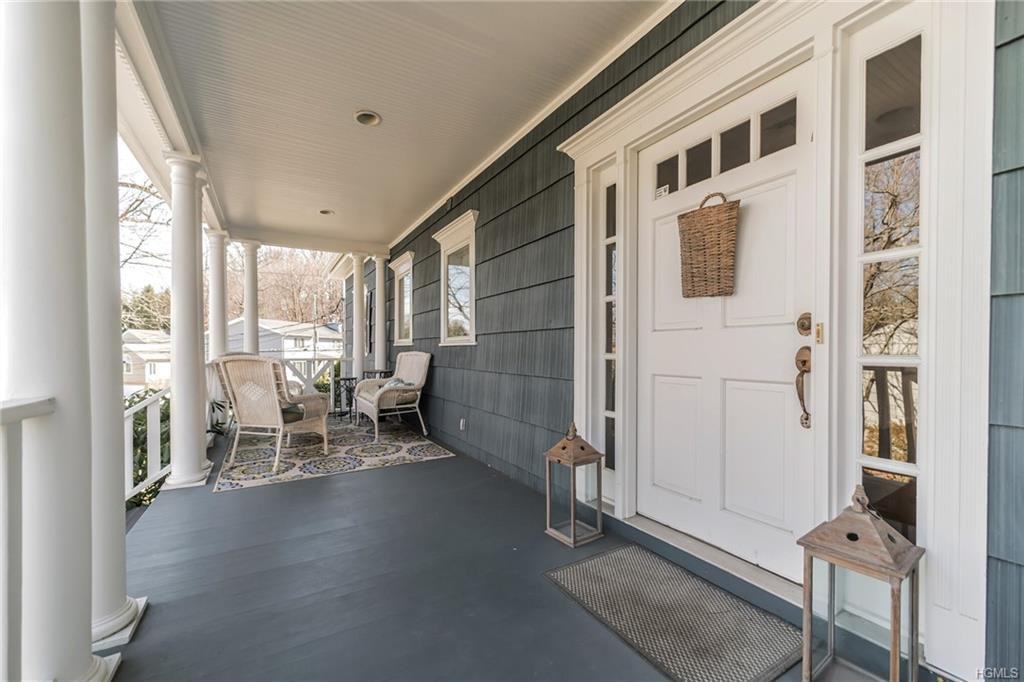 20 Augustine Ave - Photo 3 of 29