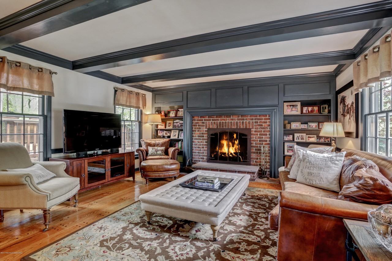 10 Heron Rd - Photo 2 of 34