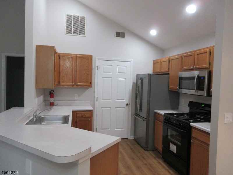 5912 Tudor Dr - Photo 2 of 19