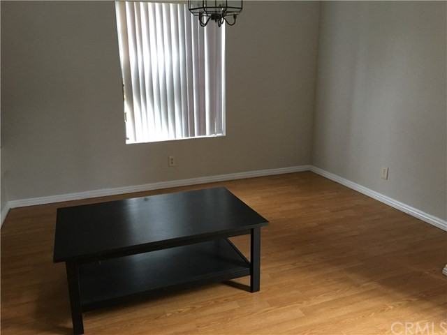 249 S Pine St - Photo 2 of 13