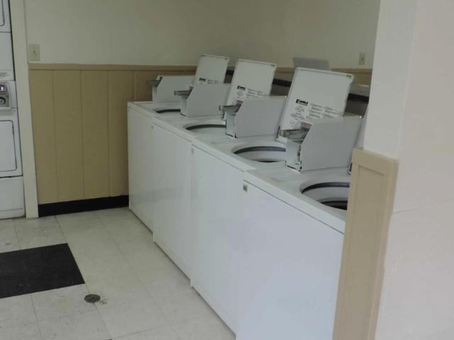 8165 Palisades Dr - Photo 3 of 14