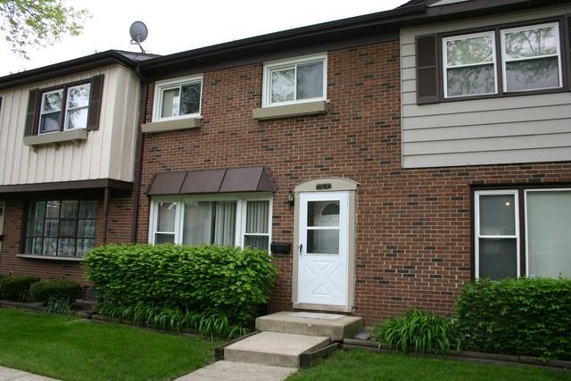 214 Frederick Pl - Photo 2 of 12