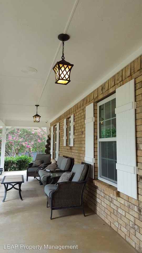 1116 Merlot Dr - Photo 2 of 27