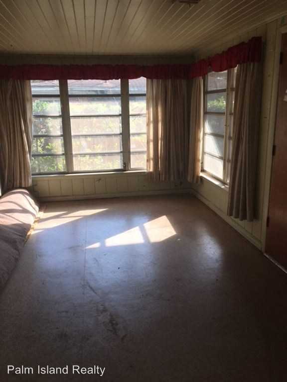 3610 N 12th Ave - Photo 3 of 19