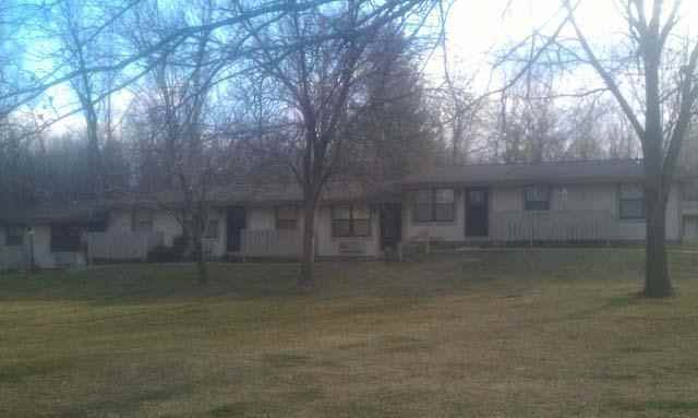 Princeton Court Apartments - Photo 3 of 6