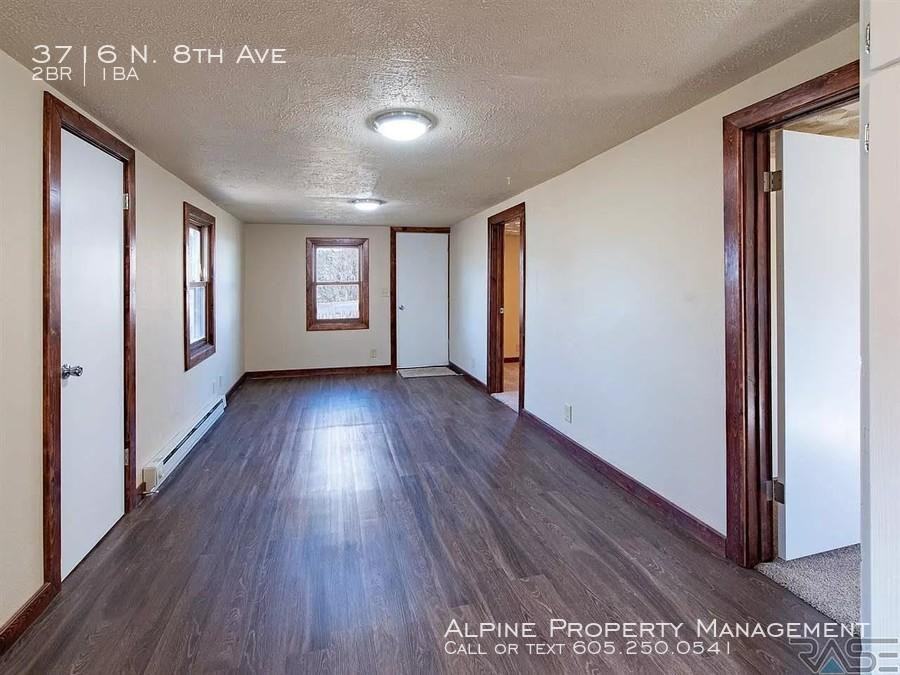 3716 N 8th Ave - Photo 3 of 13