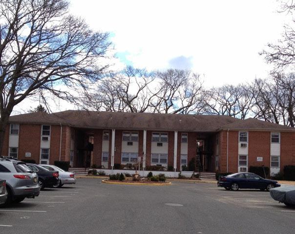 The Oaks - Photo 3 of 3