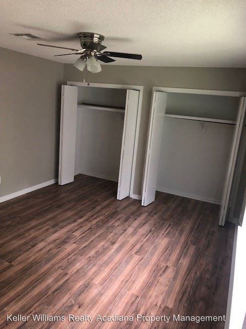 116 Vermilion - Photo 3 of 33