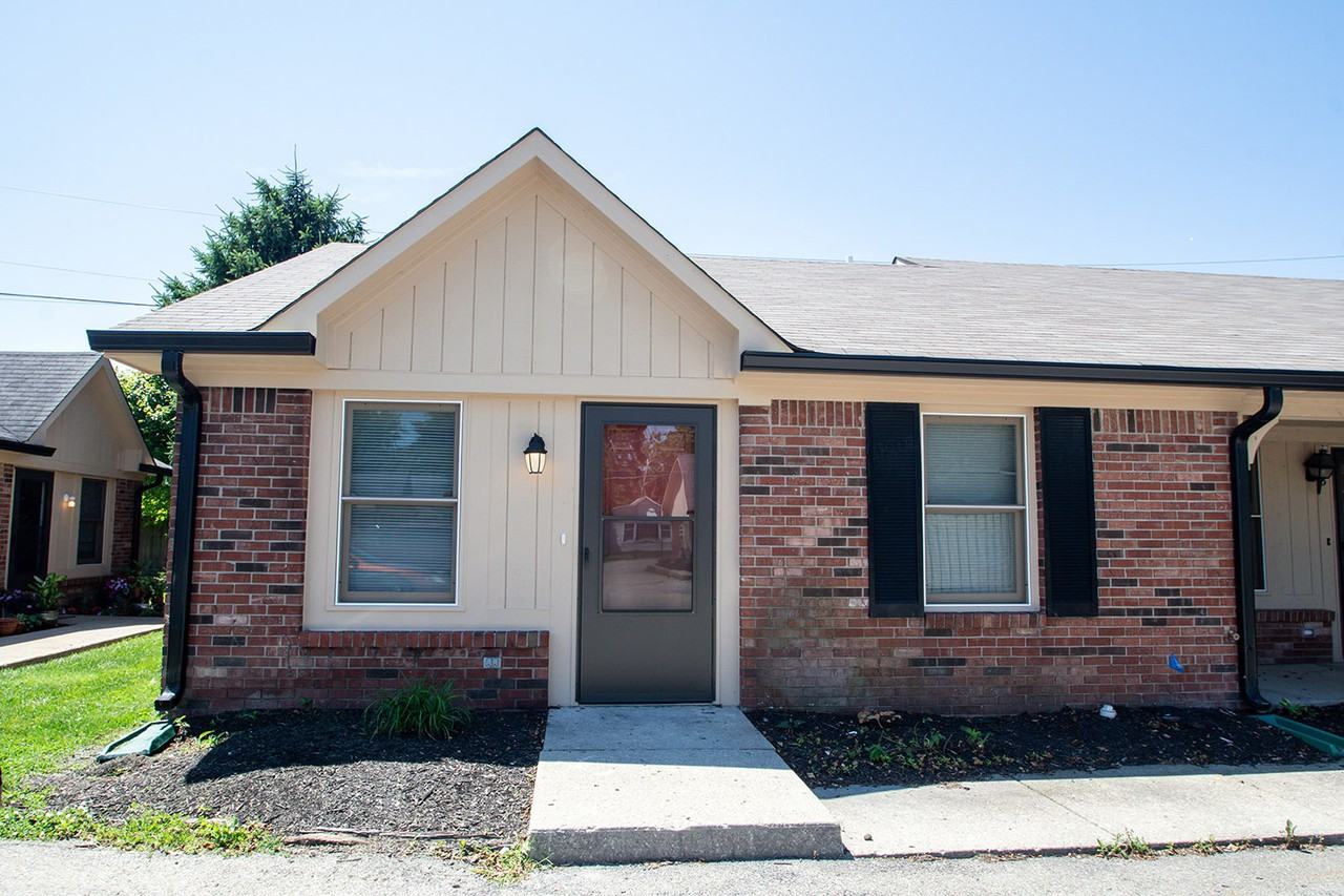 140 N Cherry St - Photo 2 of 24