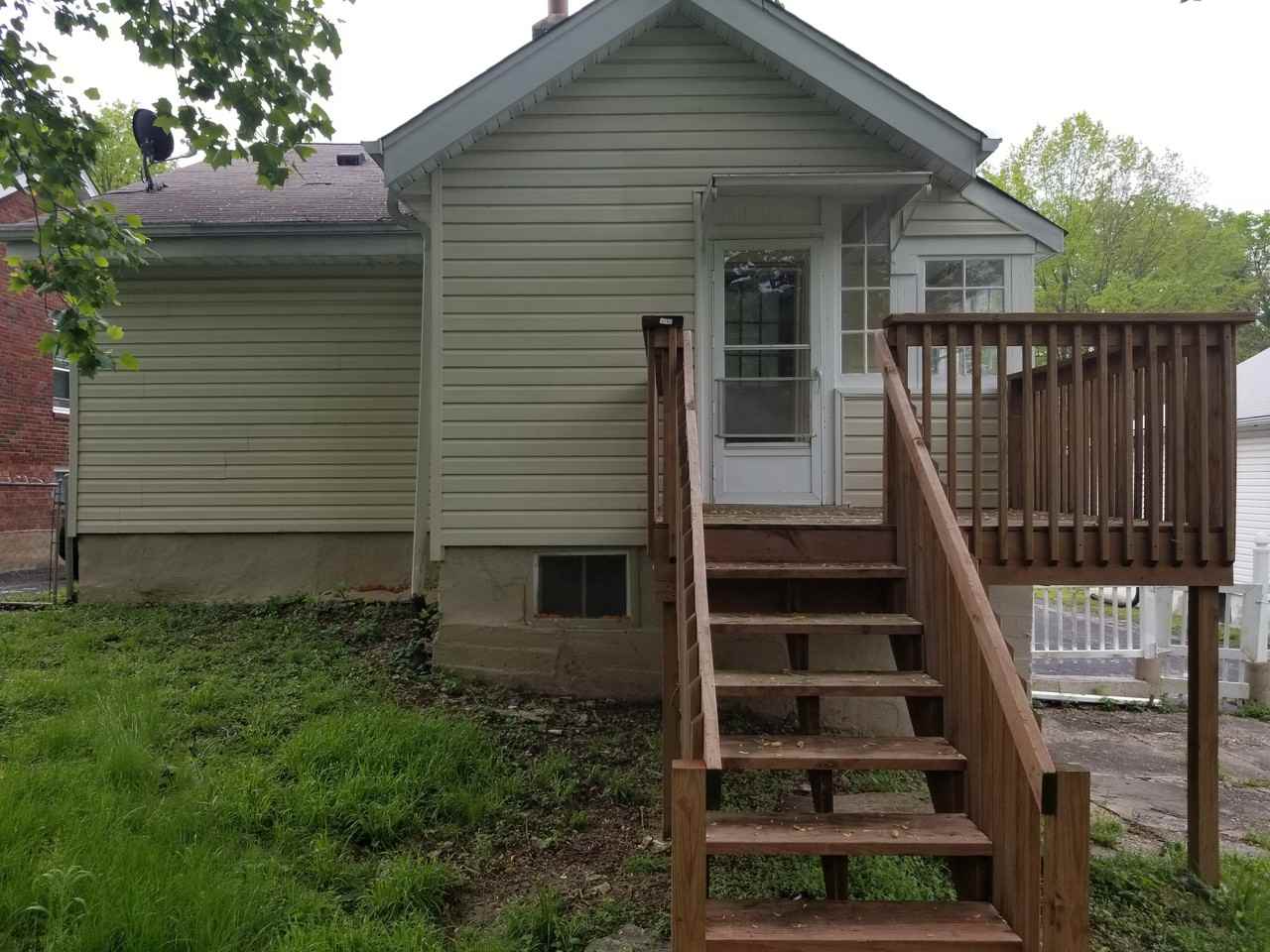 8235 Flora Ave - Photo 2 of 22